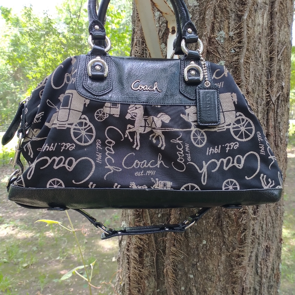 Coach Carriage Black and tan bag Pre-Owned